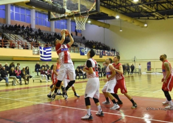 Φουλ για το 3×3 ο Μάκαρος