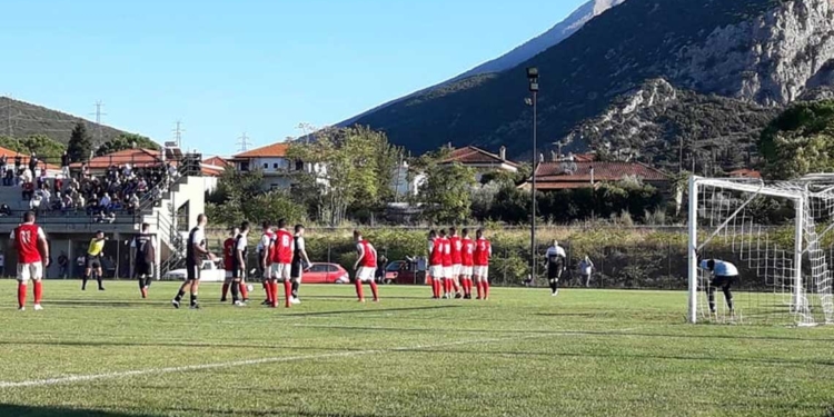 Έμεινε στο “Χ” ο Παρνασσός