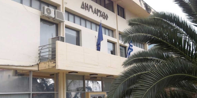 dimos lokron_iparnassos