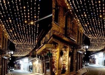 Μόνη φέτος, αλλά πάντα παραμυθένια η Αράχωβα! (photos)