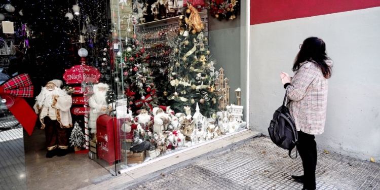 07:00 με 20:30 τα εποχικά μαγαζιά