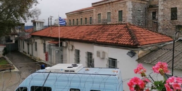 frouri_amfissas_iparnassos