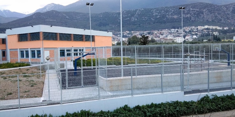 Η Βάση Εισαγωγής απειλεί με λουκέτο ΑΕΙ της Στερεάς!