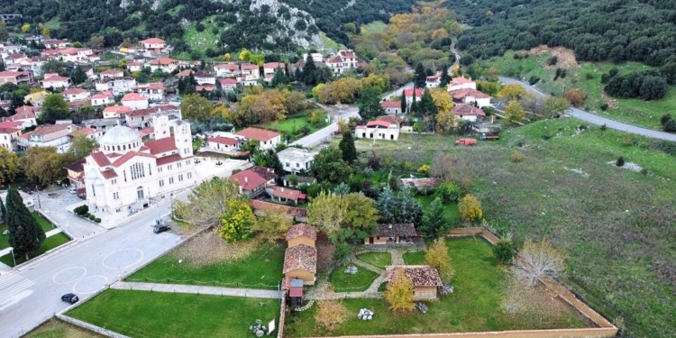 Διαδικτυακή περιήγηση στη Γραβιά