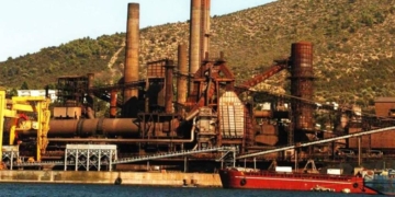 Στάση εργασίας  στην ΛΑΡΚΟ παραμονή Πρωτοχρονιάς