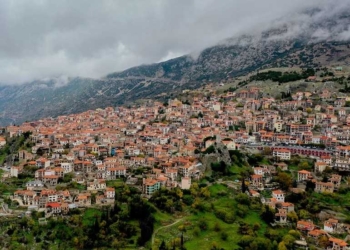 Λειτουργία σχολείων αύριο Τετάρτη Δ. Διστόμου Αράχωβας Αντίκυρας