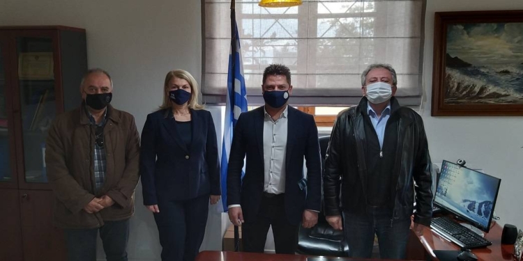 Υπογραφή Σύμβασης Διαδημ. Συνεργασίας μεταξύ του Δ. Στυλίδας και του Δ. Δομοκού