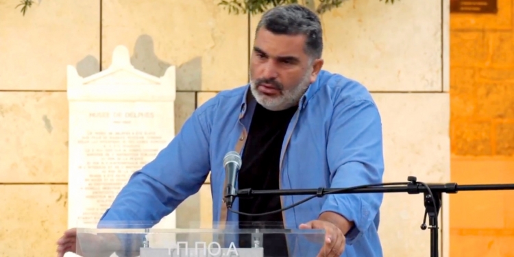 Λάθος μήνυμα το άνοιγμα των σχολείων”