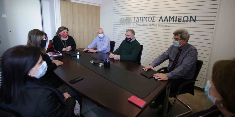 dimos lamieon koronoios_iparnassos