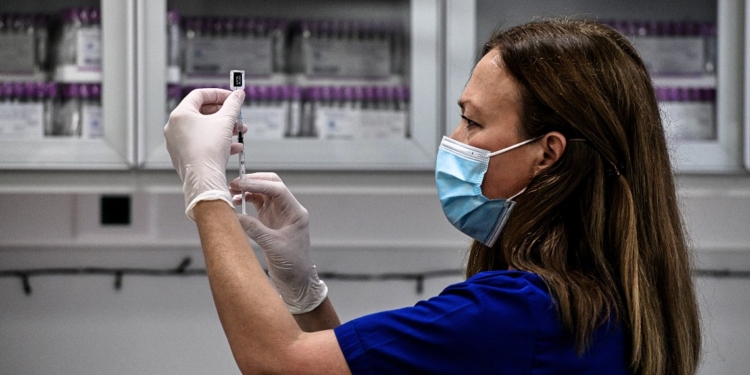 Ζεκεντές: Οι καθυστερήσεις εμβολιασμών στο Κ.Υ. Αταλάντης στερούνται κάθε λογικής!