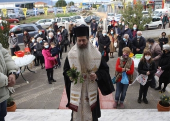 Ο Σεβασμιώτατος ευλόγησε τους αμπελοκτήμονες και ελαιοπαραγωγούς της Φθιώτιδος