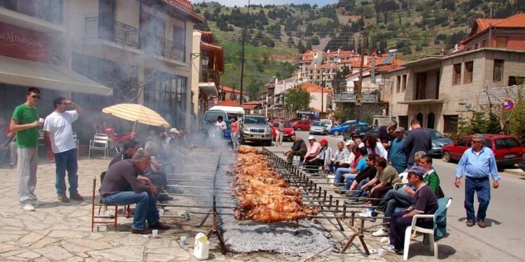 pascha arachova_iparnassos