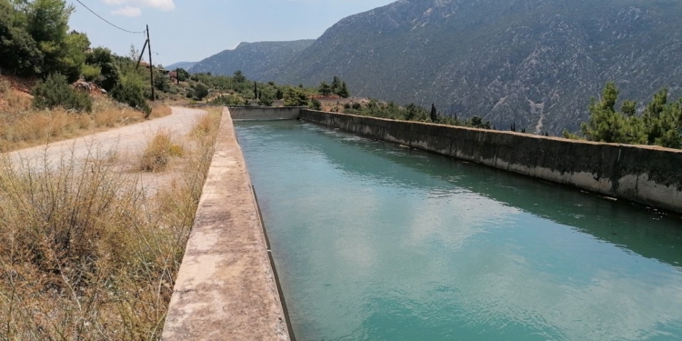 Κατ εξαίρεση διάθεση νερού άρδευσης για Κωπαίδα από την ΕΥΔΑΠ