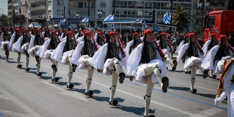 parelasi_iparnassos
