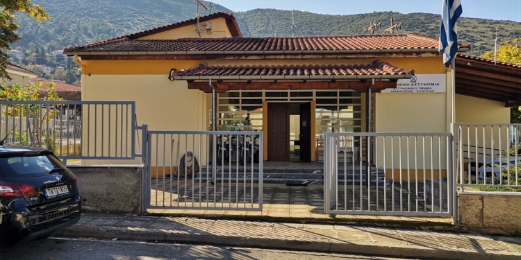 “Μπούκαρε” να κλέψει σε σπίτι στην Τιθορέα!