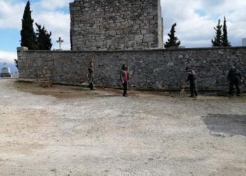 Δ. Αμφίκλειας Ελάτειας: Καθαρισμός και περιποίηση των κοιμητηρίων του Δήμου