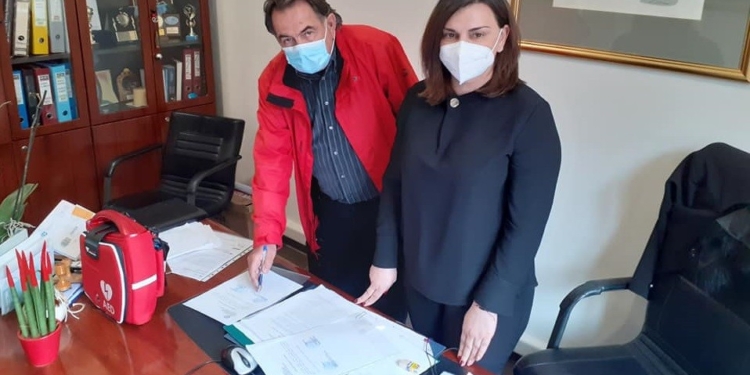 stivakti karakantzas_iparnassos