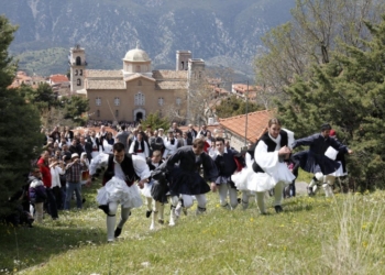 panigiraki arachovas_iparnassos