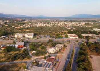 Συνελήφη ανήλικος στη Λαμία για κλοπή κοσμημάτων από σπίτι