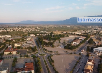 lamia_iparnassos