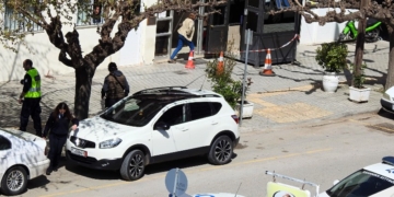 Καλλιεργούσε δενδρύλλια χασίς στο σπίτι του στη Λιβαδειά