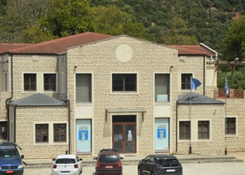 Προχωρά το Σχέδιο Φόρτισης Ηλεκτρικών Οχημάτων ο Δήμος Δωρίδος