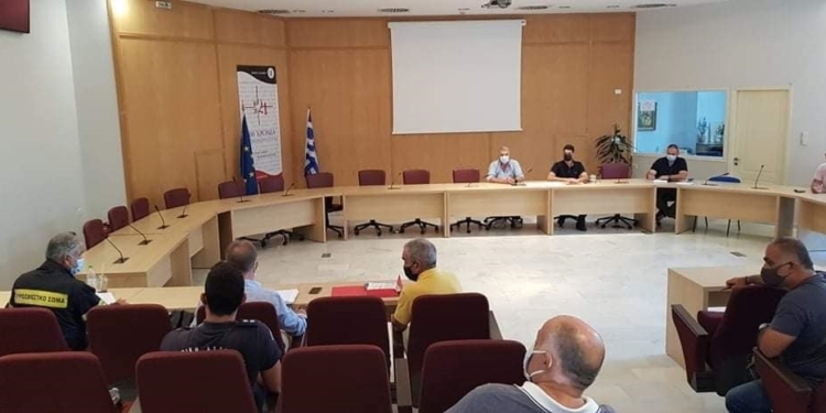 dimos_delfon_iparnassos