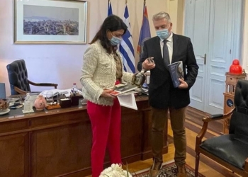 Αντιπροσωπεία του Δήμου Δελφών στην Κέρκυρα