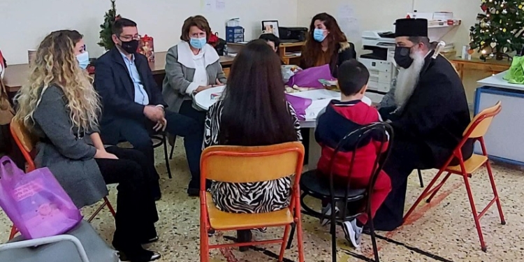 Επίσκεψη Συμεών και Ζεκεντέ στο Ειδικό Δημοτικό Σχολείο Αταλάντης