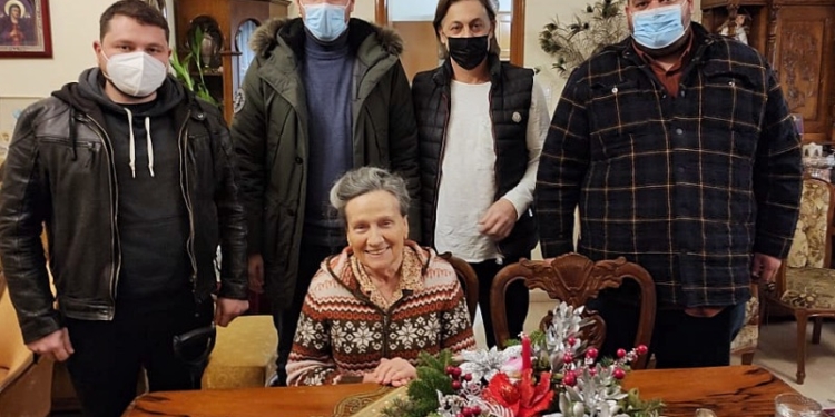 Επίσκεψη της Ν.Ε. Φθιώτιδας του Κινήματος Αλλαγής στο Ορφανοτροφείο Θηλέων Λαμίας