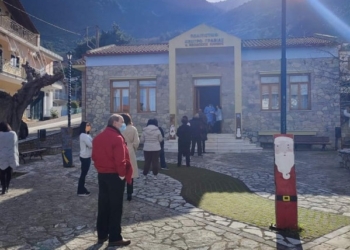 6 θετικά κρούσματα στην Γραβιά σήμερα από τα 70 τεστ