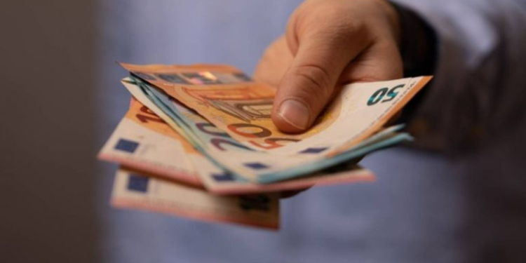 Δήμος Λαμιέων: Χορήγηση βοηθήματος επανασύνδεσης ρεύματος σε ευάλωτους καταναλωτές