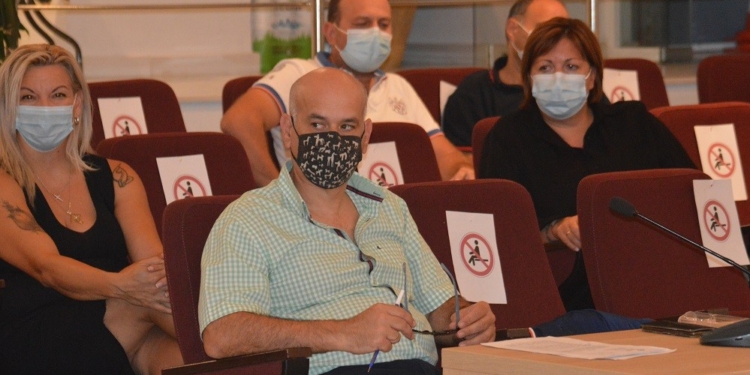 ananeotiki-dinami-delfon_iparnassos