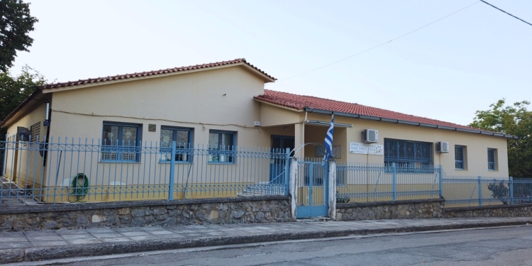 Κλείνουν λόγω covid παιδικός σταθμός και ΚΔΑΠ στην Αμφίκλεια