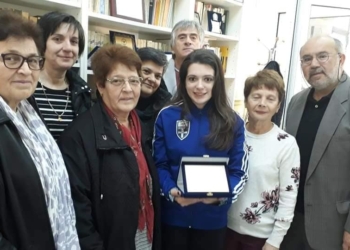 Πρωταθλήτρια Ελλάδας στο Καλλιτεχνικό Πατινάζ η Δήμητρα Κόρρη ( καταγόμενη από το Δίστομο)