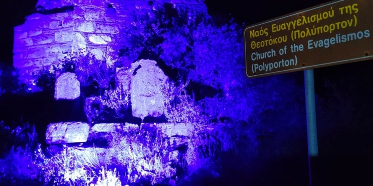 Φωταγωγήθηκε ο Βυζαντινός Ναός της Ευαγγελίστριας Πολυπορτούς στην Κοινότητα Τολοφώνας