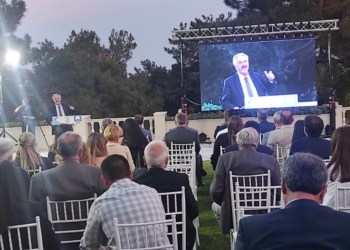 Ρεκόρ οι 9 «Γαλάζιες Σημαίες» για φέτος στη Δωρίδα