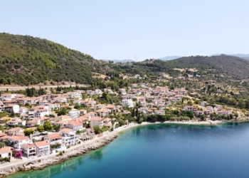 Καθαρισμός έλους στη θέση “Παραθάλασσο” Μοναστηρακίου