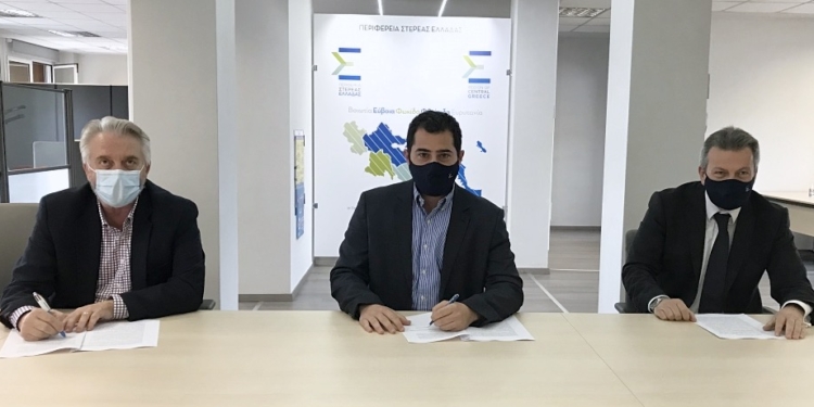 Διπλή ανάπλαση από την Περιφέρεια στο Ευπάλιο