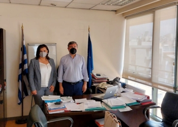 Στο Υπ. Περιβάλλοντος για το δίκτυο λυμάτων η Αθ. Στιβακτή