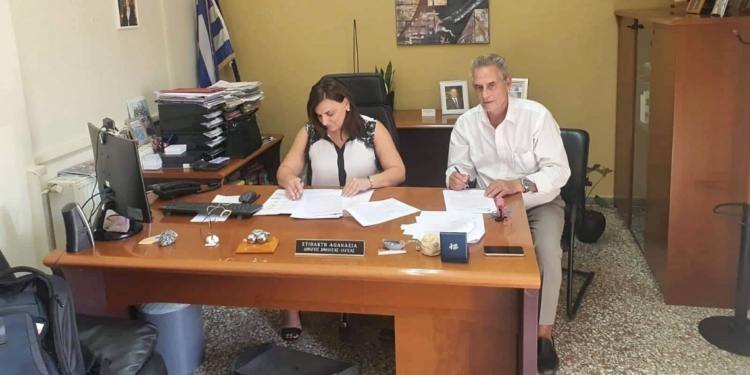 “Έπεσαν” οι υπογραφές για το Βιολογικό της Αμφίκλειας