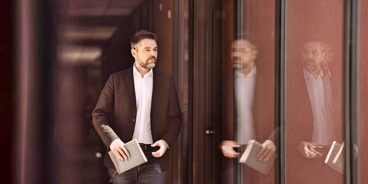 “Η επιλογή σου την Κυριακή είναι θέμα χαρακτήρα” (Video)