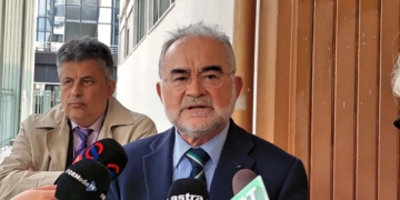 Ο Λ. Αποστολίδης υποψήφιος του ΠΑΣΟΚ στη Στερεά 