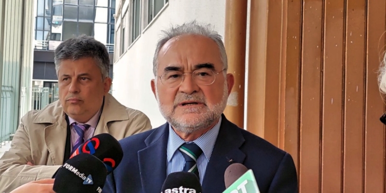 Ο Λ. Αποστολίδης υποψήφιος του ΠΑΣΟΚ στη Στερεά 