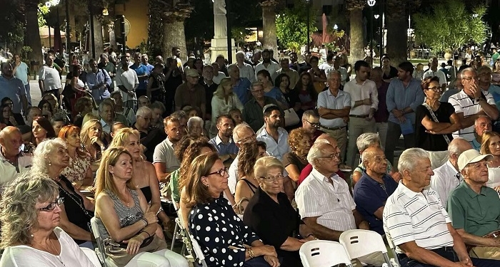 Εγκαίνια της παράταξης «Επιλογή Ευθύνης» στην Άμφισσα