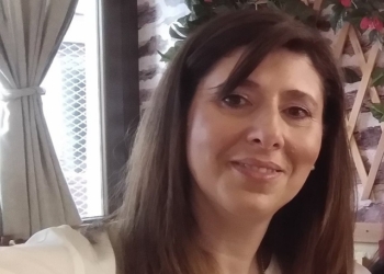 Η Πετρούλα Τσιρνόβα ευχαριστεί