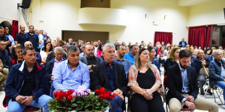 Η προεκλογική ομιλία του υποψηφίου Δημάρχου κ. Δημ. Ζελιαναίου στην κωμόπολη του Δαδιού