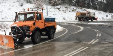 Φάνης Σπανός: «Περιορίζουμε στο ελάχιστο τις επιπτώσεις του χιονιά»