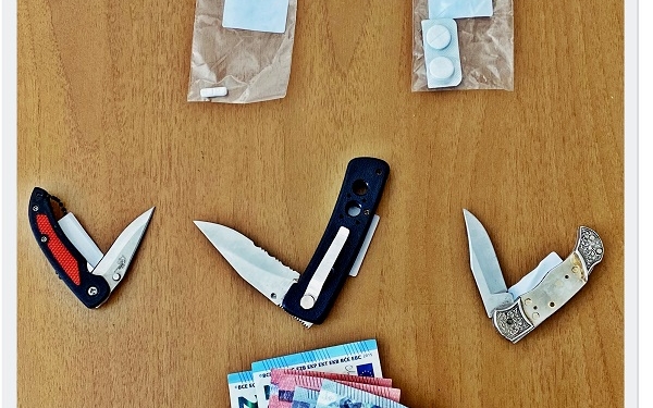 Συνελήφθησαν (2) άτομα στη Λαμία, για παραβάσεις νομοθεσιών περί ναρκωτικών και όπλων