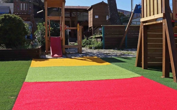 Μία νέα παιδική χαρά αποκτά η πόλη της Άμφισσας